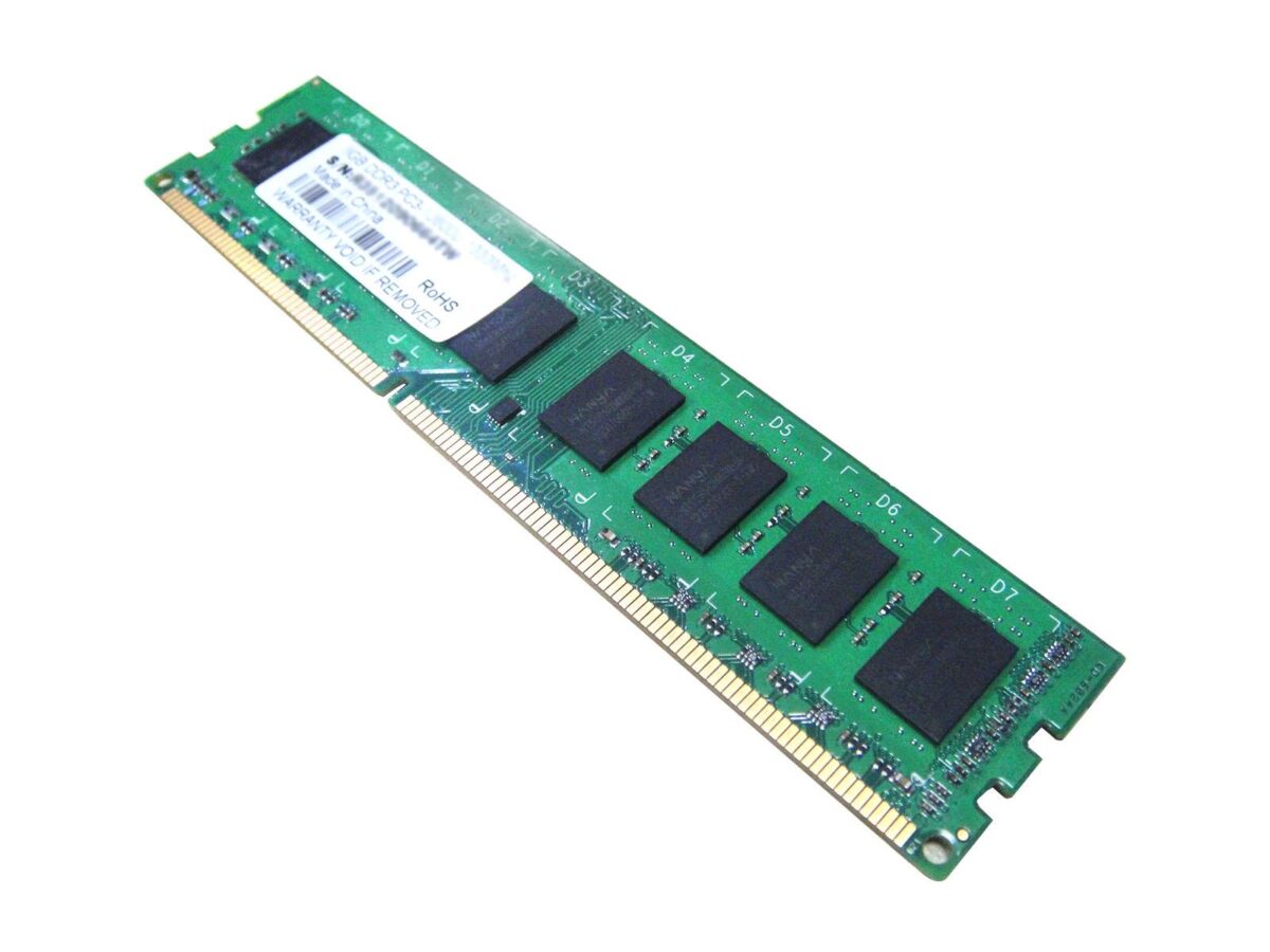 Nanya DDR3 4GB  DRAM