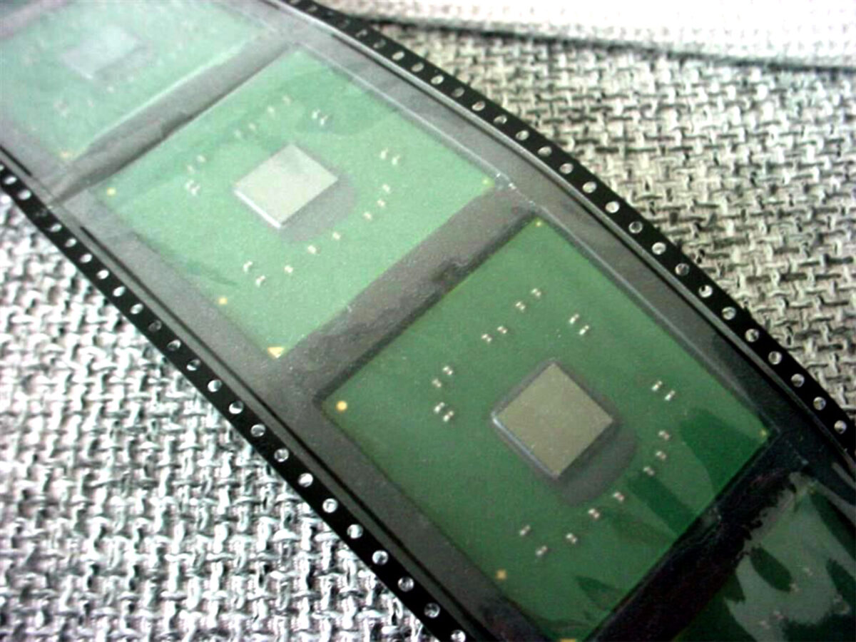 Intel QG82915GME