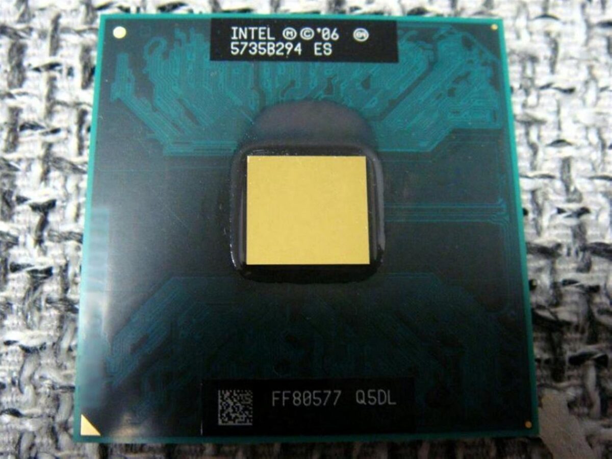 Intel Core2 Duo P8600 Q5DL CPU