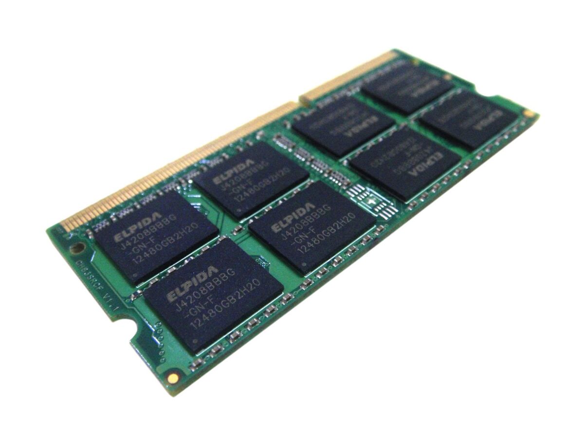 Elpida DDR3 4GB DRAM